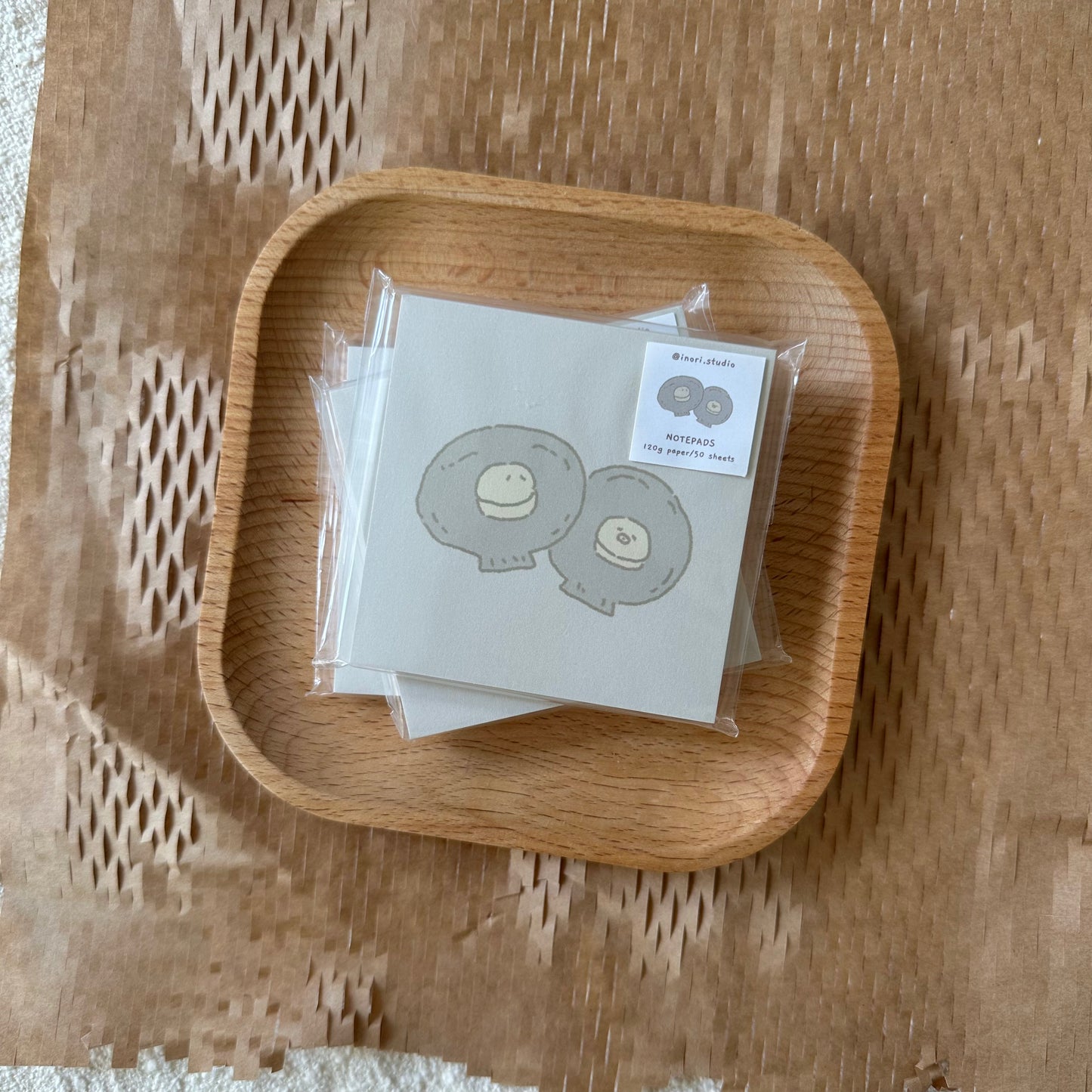 Note Pad: Scallop