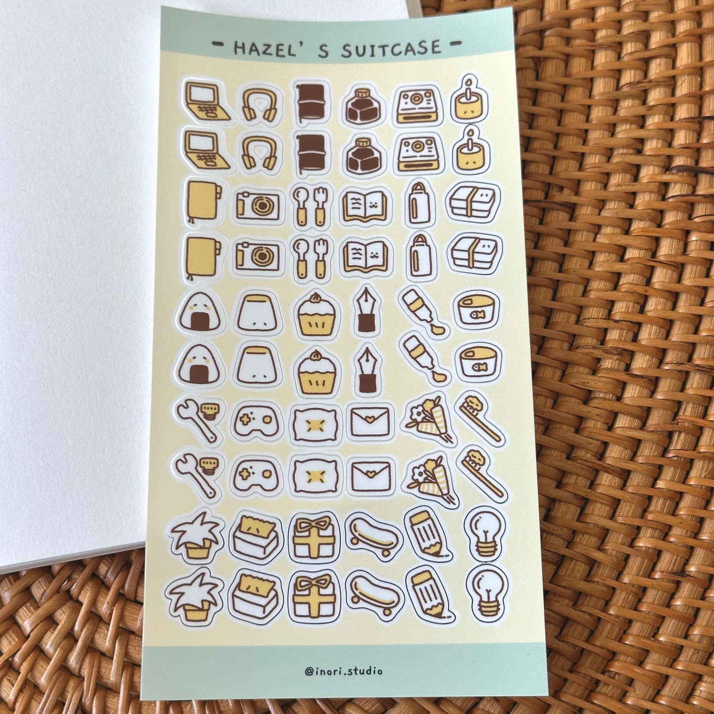 Element Sticker: Hazel's Suitcase