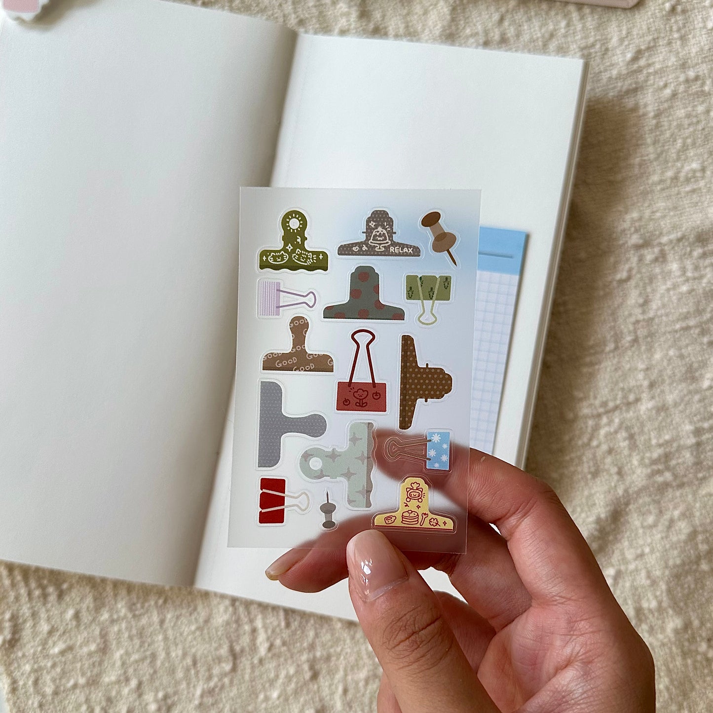 Mini Sticker: Clips & Pins